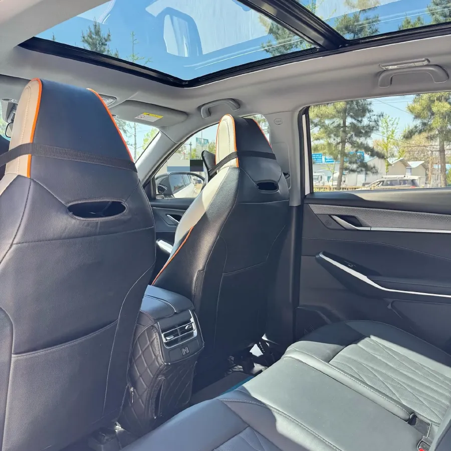 2024 ChangAn CS75 Plus 1.5T 188HP L4 8AT,autocango,china used car exporter,china ev exporter,chinese used car exporter,chinese used ev exporter