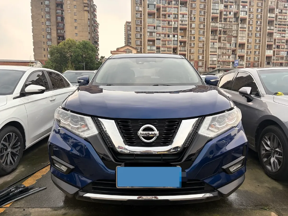 2021 Nissan X-Trail 2.0L 151HP L4 CVT,autocango,china used car exporter,china ev exporter,chinese used car exporter,chinese used ev exporter