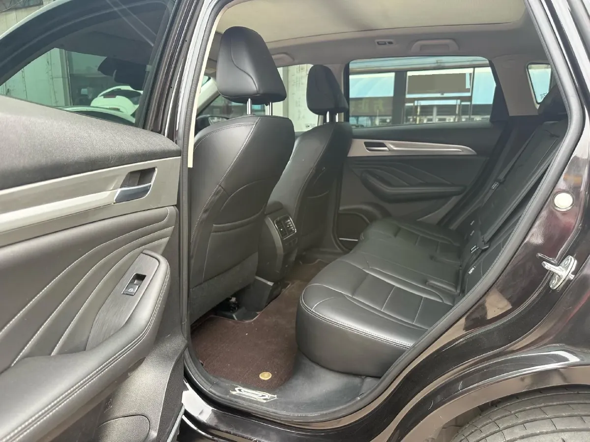 2020 Haval F7 1.5T 169HP L4 7DCT,autocango,china used car exporter,china ev exporter,chinese used car exporter,chinese used ev exporter