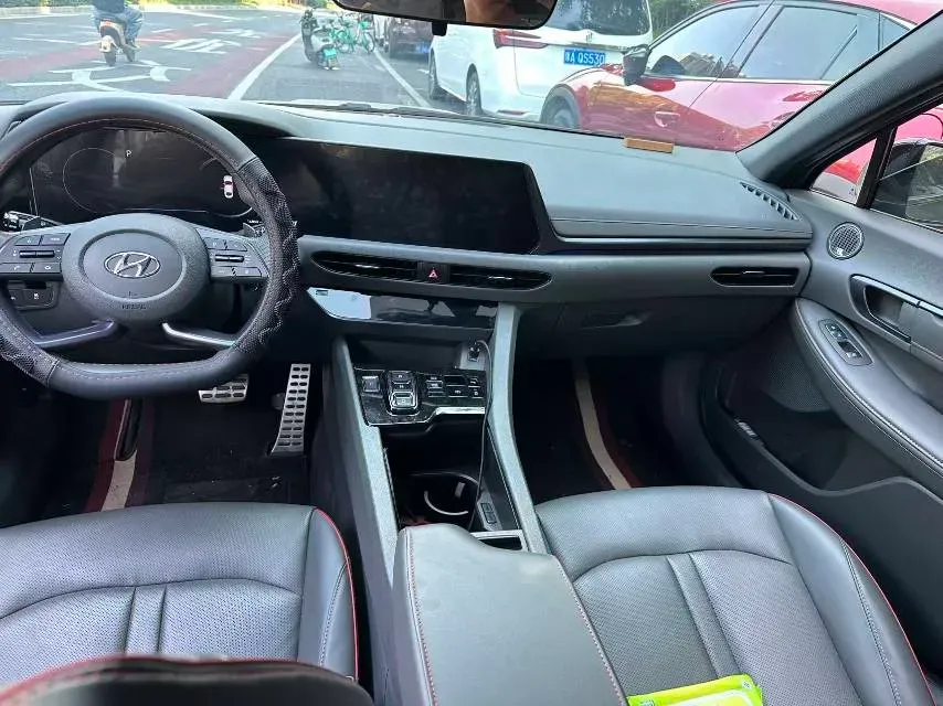 2020 Hyundai Sonata 2.0T 240HP L4 8AT,autocango,china used car exporter,china ev exporter,chinese used car exporter,chinese used ev exporter