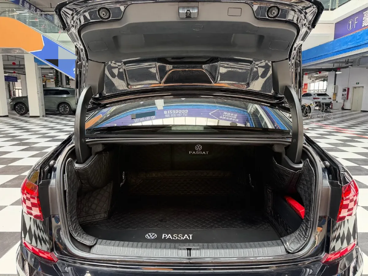 2023 Volkswagen Passat 2.0T 186HP L4 7DCT,autocango,china used car exporter,china ev exporter,chinese used car exporter,chinese used ev exporter
