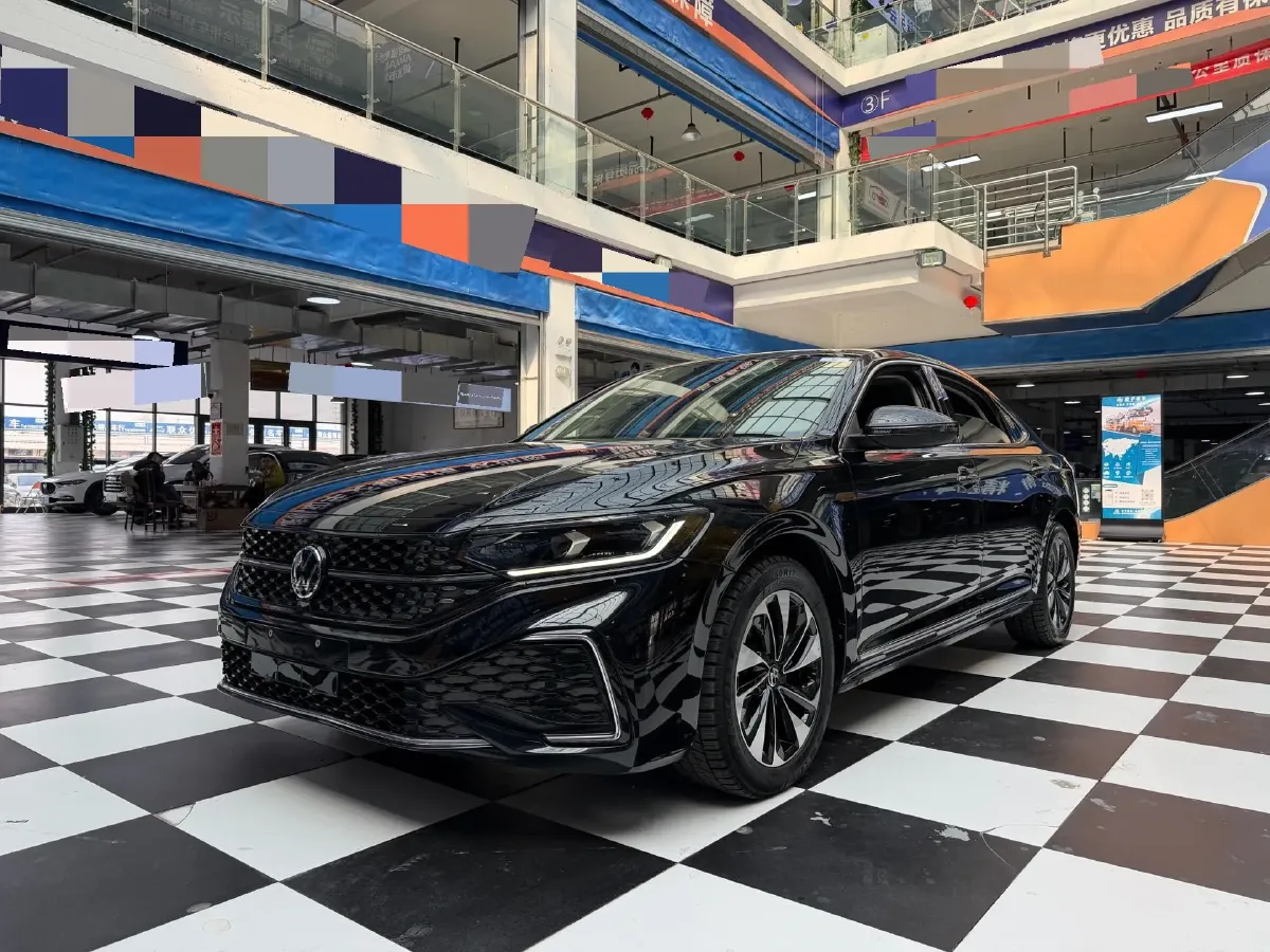 2023 Volkswagen Passat 2.0T 186HP L4 7DCT,autocango,china used car exporter,china ev exporter,chinese used car exporter,chinese used ev exporter