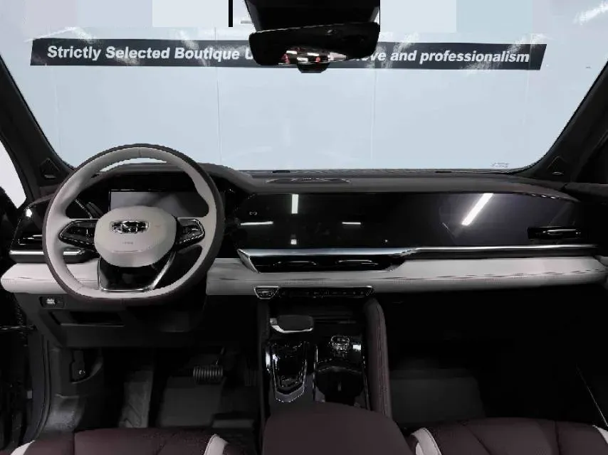2021 Geely Monjaro 2.0T 218HP L4 7DCT,autocango,china used car exporter,china ev exporter,chinese used car exporter,chinese used ev exporter