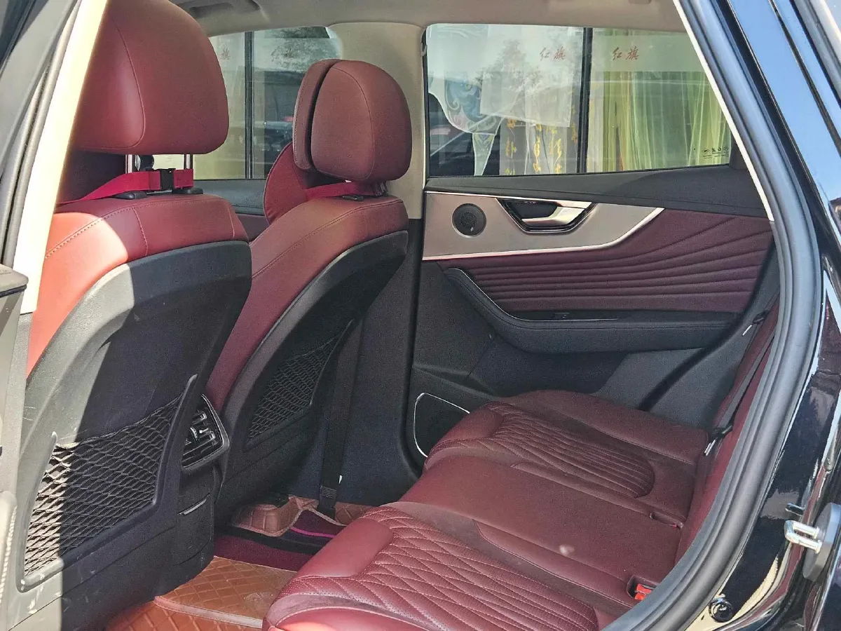 2023 HongQi HS5 2.0T 252HP L4 8AT,autocango,china used car exporter,china ev exporter,chinese used car exporter,chinese used ev exporter