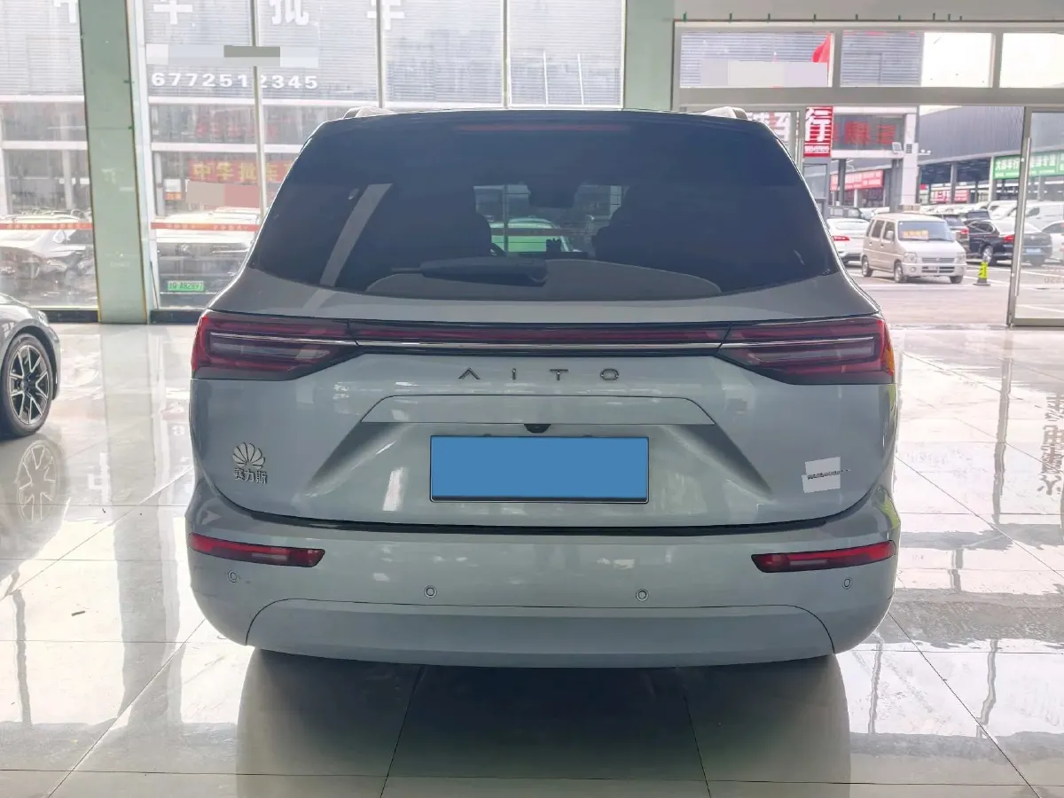 2024 AITO AITO M7 1.5T 152HP L4 REEV 40KWH,autocango,china used car exporter,china ev exporter,chinese used car exporter,chinese used ev exporter