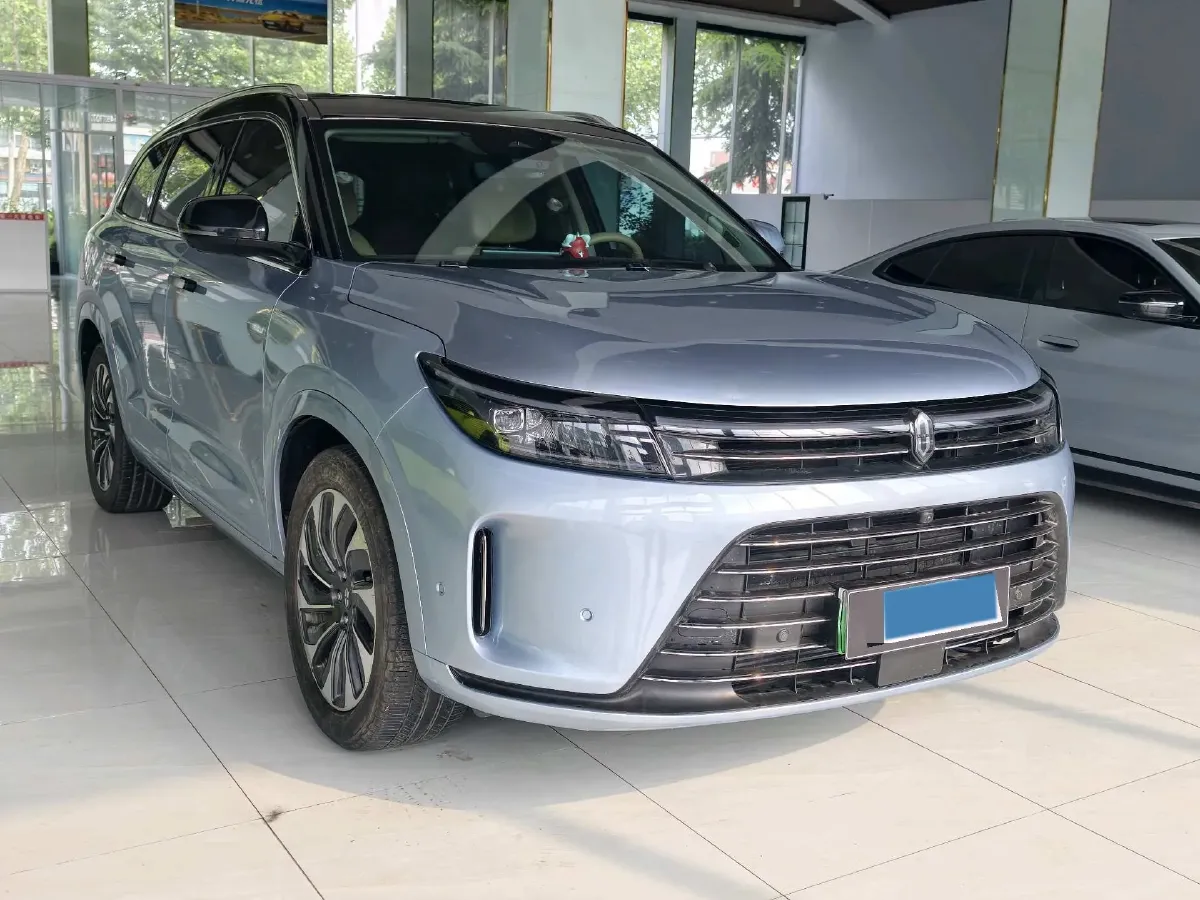 2024 AITO AITO M7 1.5T 152HP L4 REEV 40KWH,autocango,china used car exporter,china ev exporter,chinese used car exporter,chinese used ev exporter