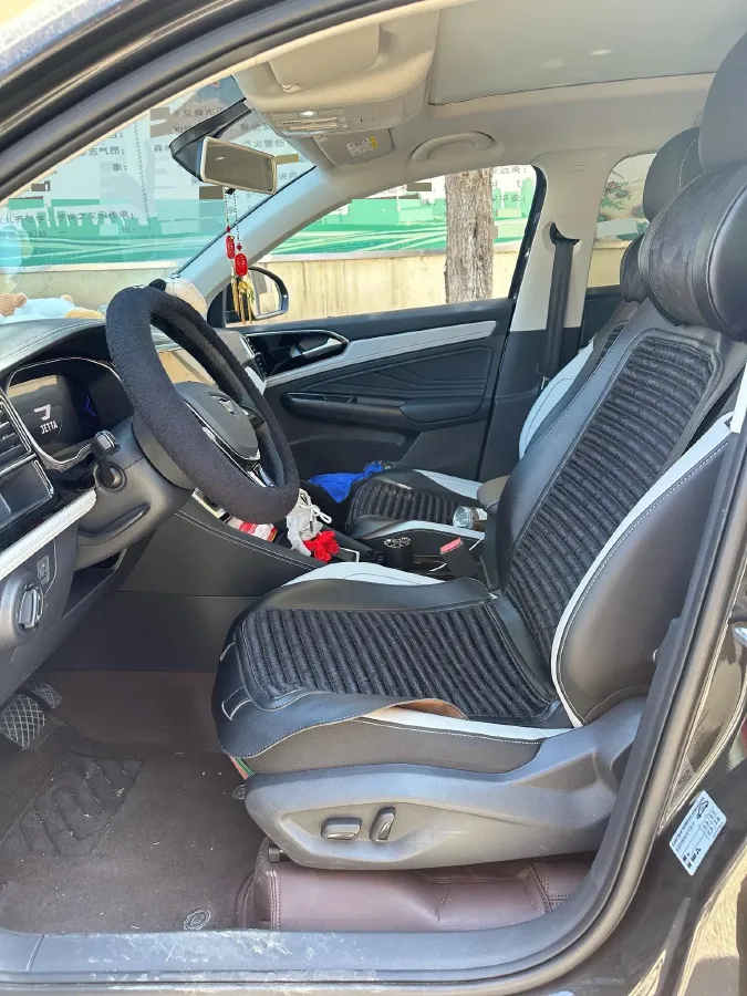 2024 Jetta VS7 1.4T 150HP L4 6AT,autocango,china used car exporter,china ev exporter,chinese used car exporter,chinese used ev exporter