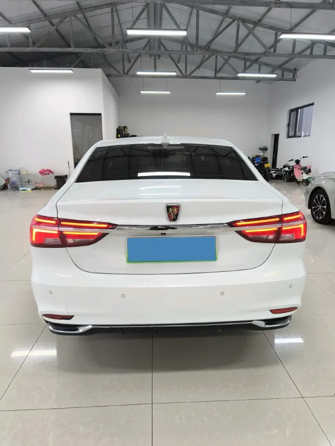 2019 Roewe i6 1.5T 169HP L4 AMT PHEV 9.1KWH,autocango,china used car exporter,china ev exporter,chinese used car exporter,chinese used ev exporter