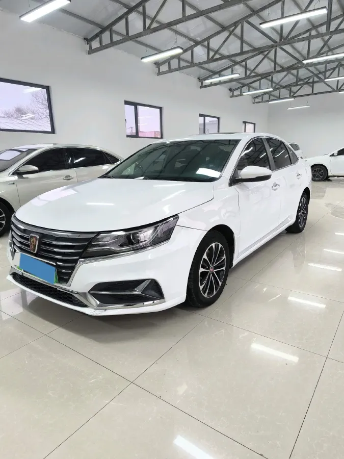 2019 Roewe i6 1.5T 169HP L4 AMT PHEV 9.1KWH,autocango,china used car exporter,china ev exporter,chinese used car exporter,chinese used ev exporter