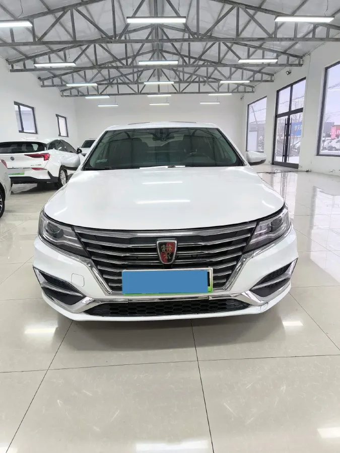 2019 Roewe i6 1.5T 169HP L4 AMT PHEV 9.1KWH,autocango,china used car exporter,china ev exporter,chinese used car exporter,chinese used ev exporter