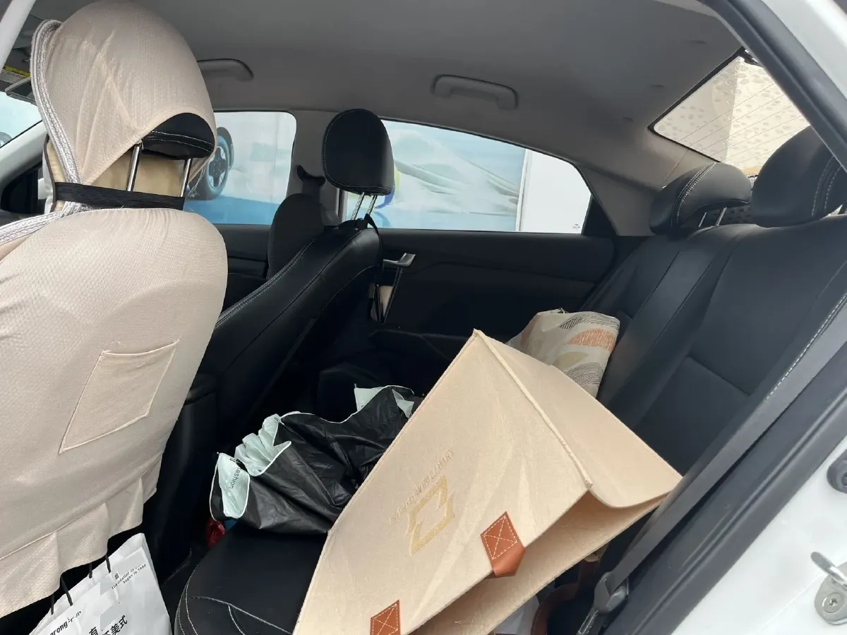 2020 Hyundai Verna 1.4L 100HP L4 6MT,autocango,china used car exporter,china ev exporter,chinese used car exporter,chinese used ev exporter
