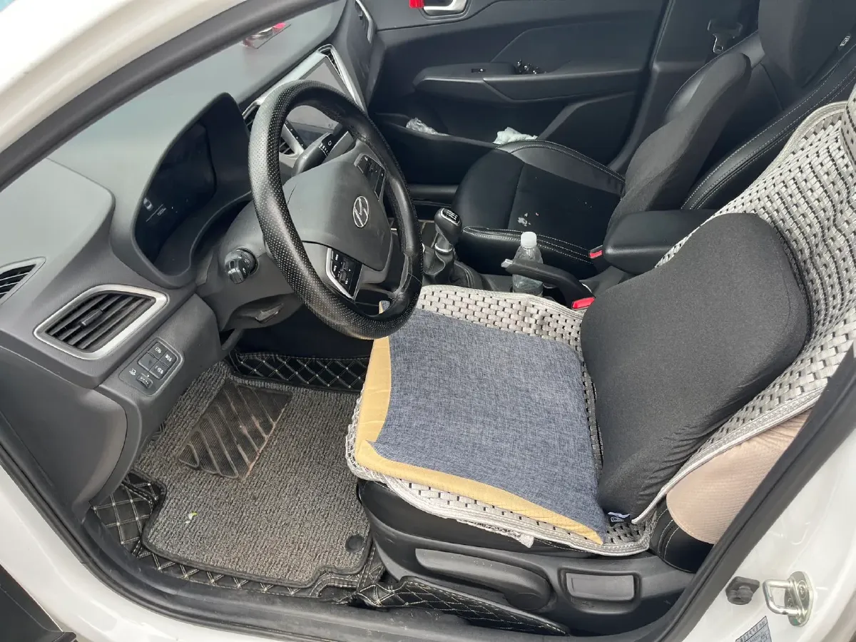 2020 Hyundai Verna 1.4L 100HP L4 6MT,autocango,china used car exporter,china ev exporter,chinese used car exporter,chinese used ev exporter