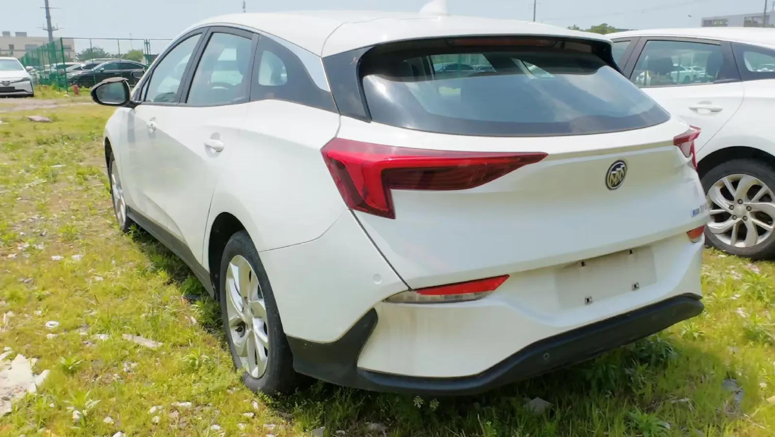 2022 Buick Envista 1.5T 184HP L4 CVT,autocango,china used car exporter,china ev exporter,chinese used car exporter,chinese used ev exporter