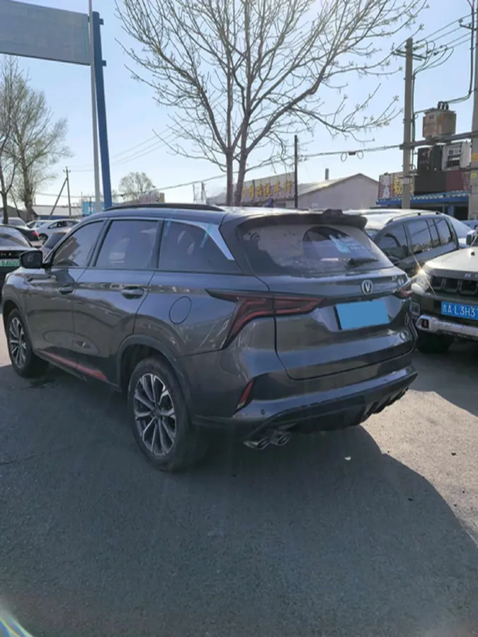 2020 ChangAn CS75 Plus 2.0T 233HP L4 8AT,autocango,china used car exporter,china ev exporter,chinese used car exporter,chinese used ev exporter