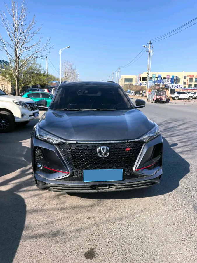 2020 ChangAn CS75 Plus 2.0T 233HP L4 8AT,autocango,china used car exporter,china ev exporter,chinese used car exporter,chinese used ev exporter