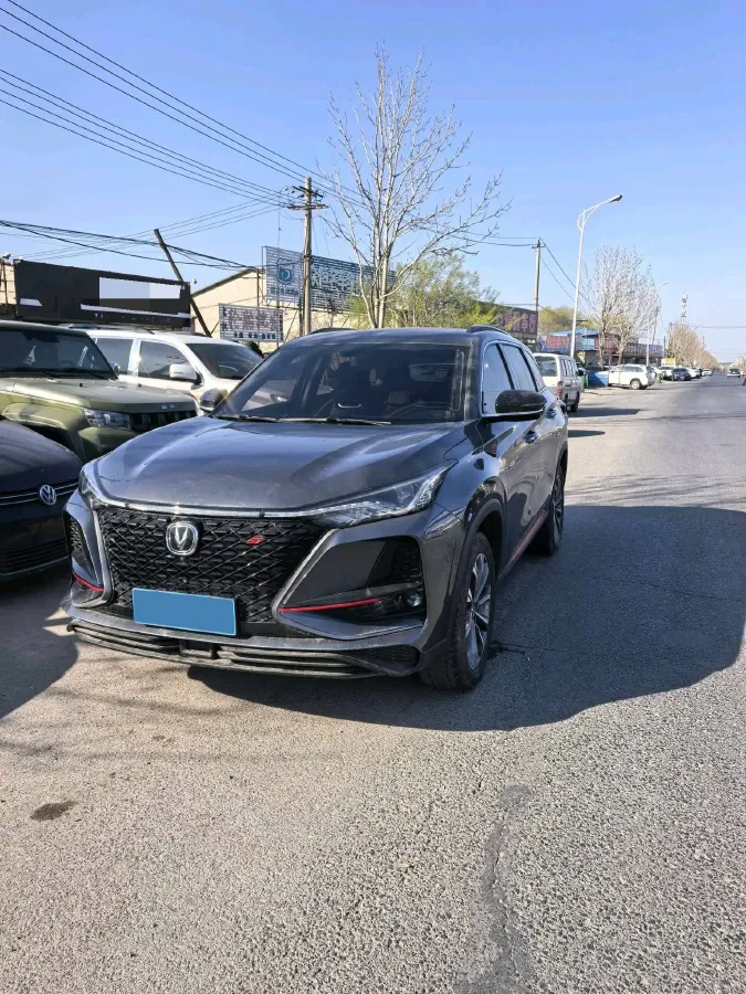 2020 ChangAn CS75 Plus 2.0T 233HP L4 8AT,autocango,china used car exporter,china ev exporter,chinese used car exporter,chinese used ev exporter