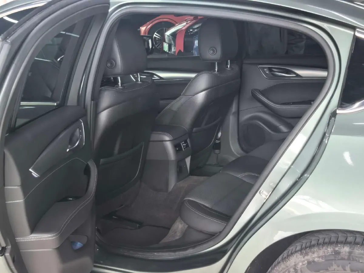 2022 Cadillac CT5 2.0T 237HP L4 10AT,autocango,china used car exporter,china ev exporter,chinese used car exporter,chinese used ev exporter