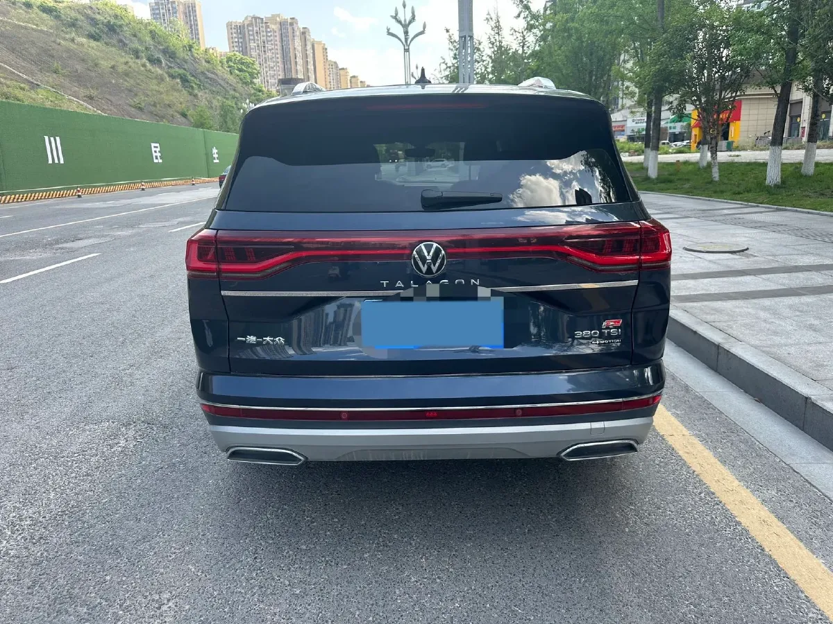 2022 Volkswagen Talagon 2.0T 220HP L4 7DCT,autocango,china used car exporter,china ev exporter,chinese used car exporter,chinese used ev exporter