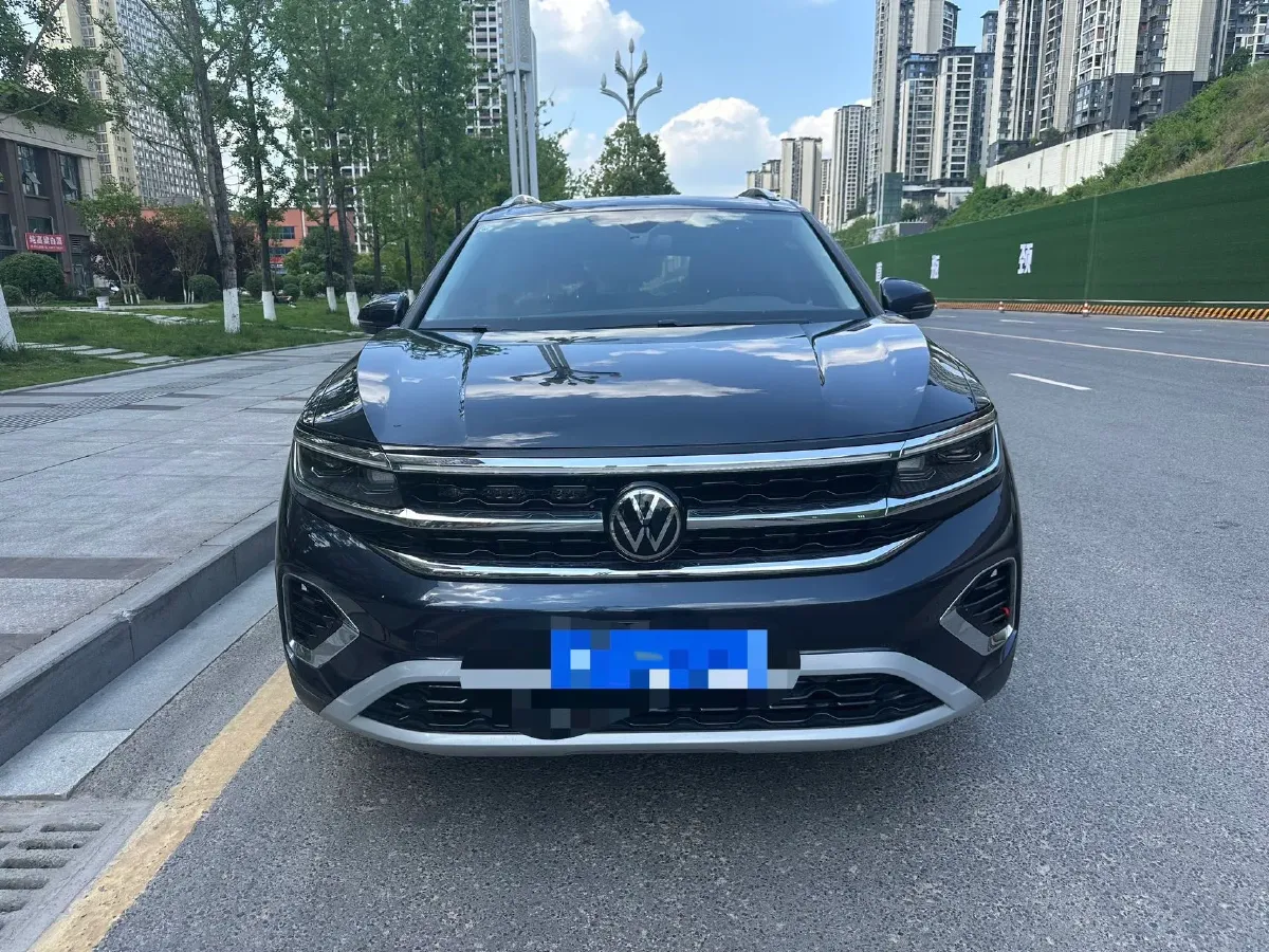 2022 Volkswagen Talagon 2.0T 220HP L4 7DCT,autocango,china used car exporter,china ev exporter,chinese used car exporter,chinese used ev exporter