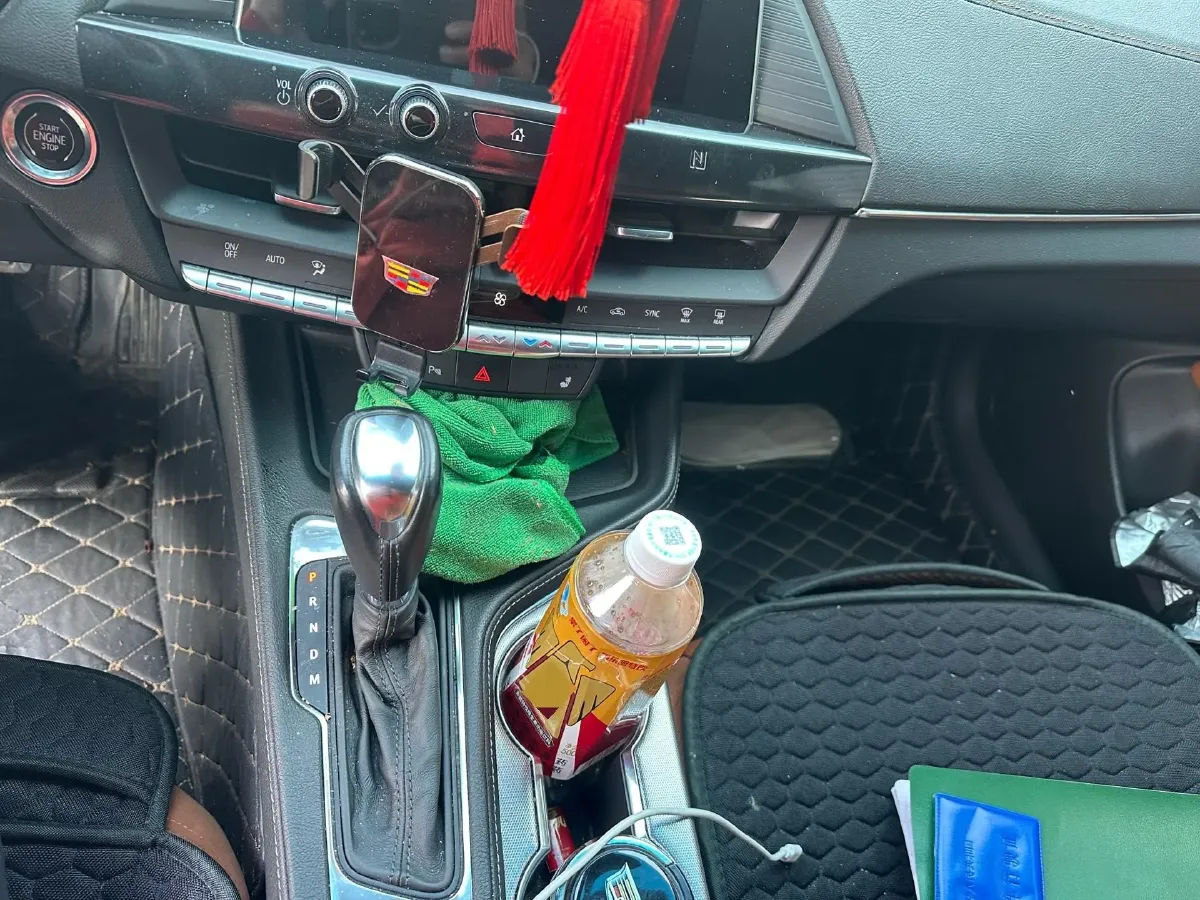 2021 Cadillac CT4 2.0T 237HP L4 8AT,autocango,china used car exporter,china ev exporter,chinese used car exporter,chinese used ev exporter