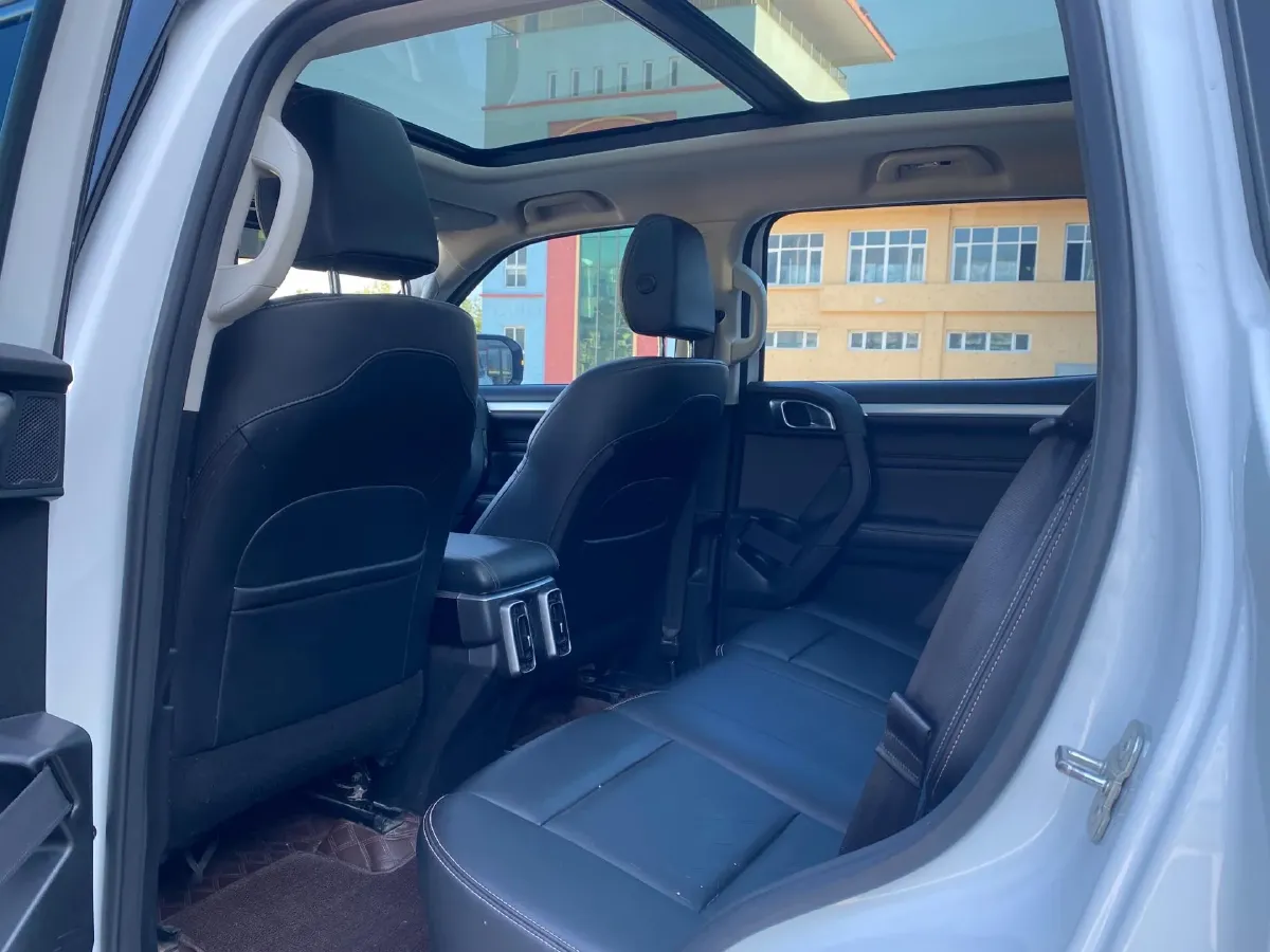 2021 Haval Dargo 1.5T 169HP L4 7DCT,autocango,china used car exporter,china ev exporter,chinese used car exporter,chinese used ev exporter