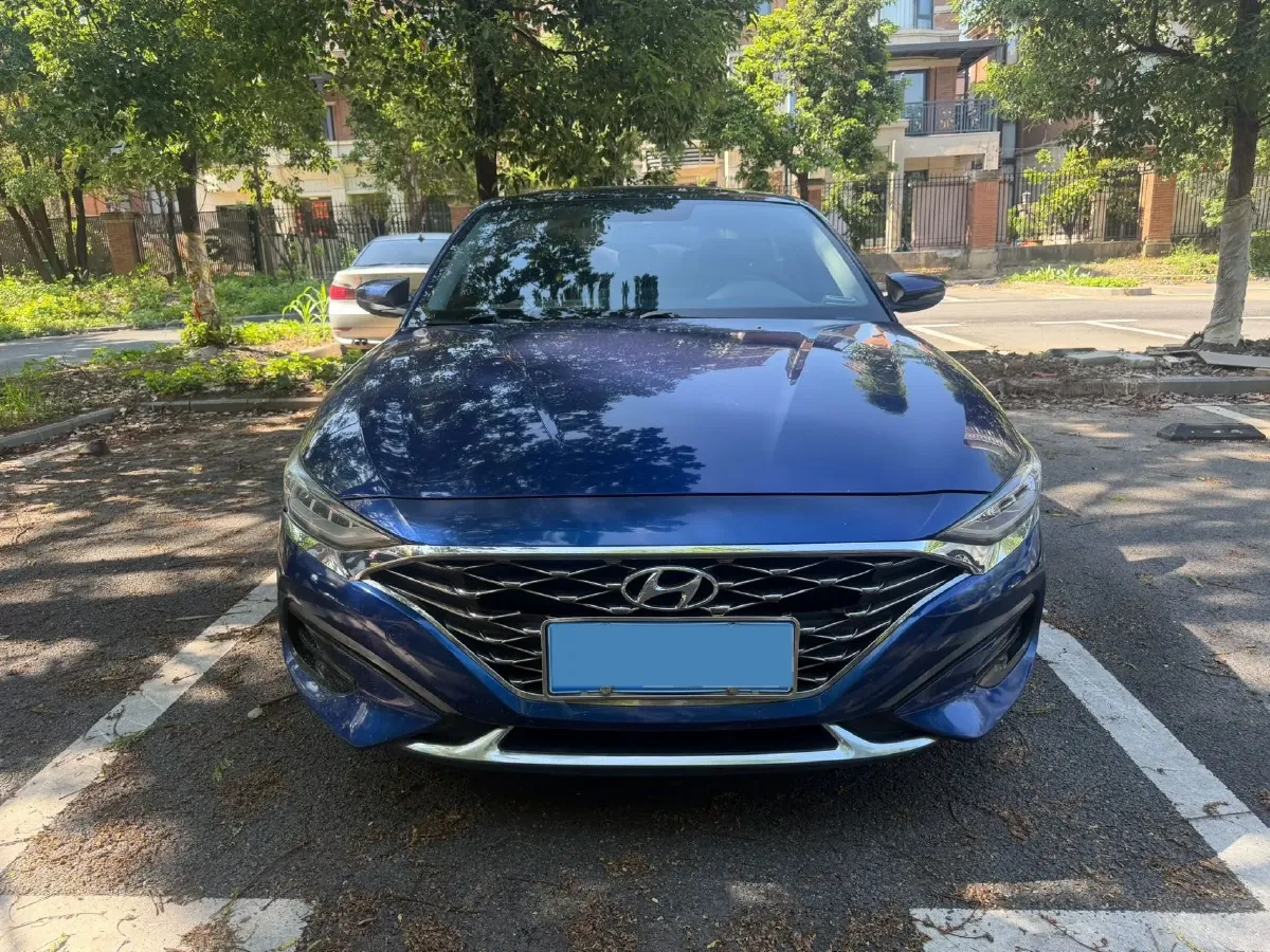 2019 Hyundai La Festa 1.6T 204HP L4 7DCT,autocango,china used car exporter,china ev exporter,chinese used car exporter,chinese used ev exporter