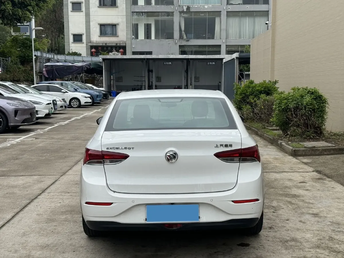 2020 Buick Encore 1.0T 125HP L3 6AT,autocango,china used car exporter,china ev exporter,chinese used car exporter,chinese used ev exporter