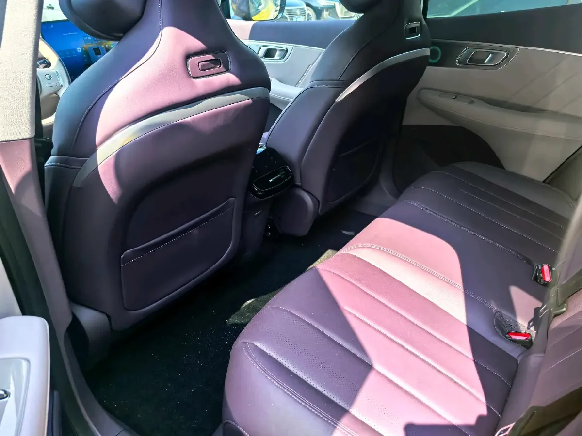 2026 Deepal S07 REEV 98HP REEV,autocango,china used car exporter,china ev exporter,chinese used car exporter,chinese used ev exporter