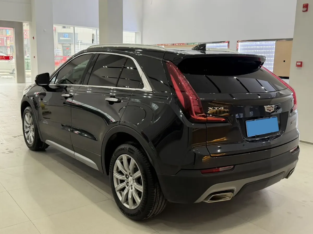 2020 Cadillac XT4 2.0T 241HP L4 9AT,autocango,china used car exporter,china ev exporter,chinese used car exporter,chinese used ev exporter