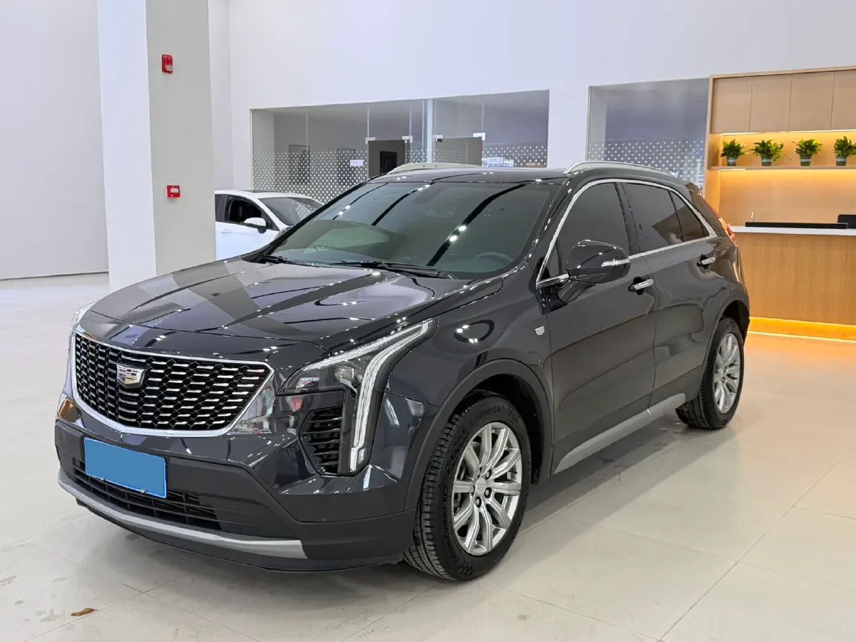 2020 Cadillac XT4 2.0T 241HP L4 9AT,autocango,china used car exporter,china ev exporter,chinese used car exporter,chinese used ev exporter