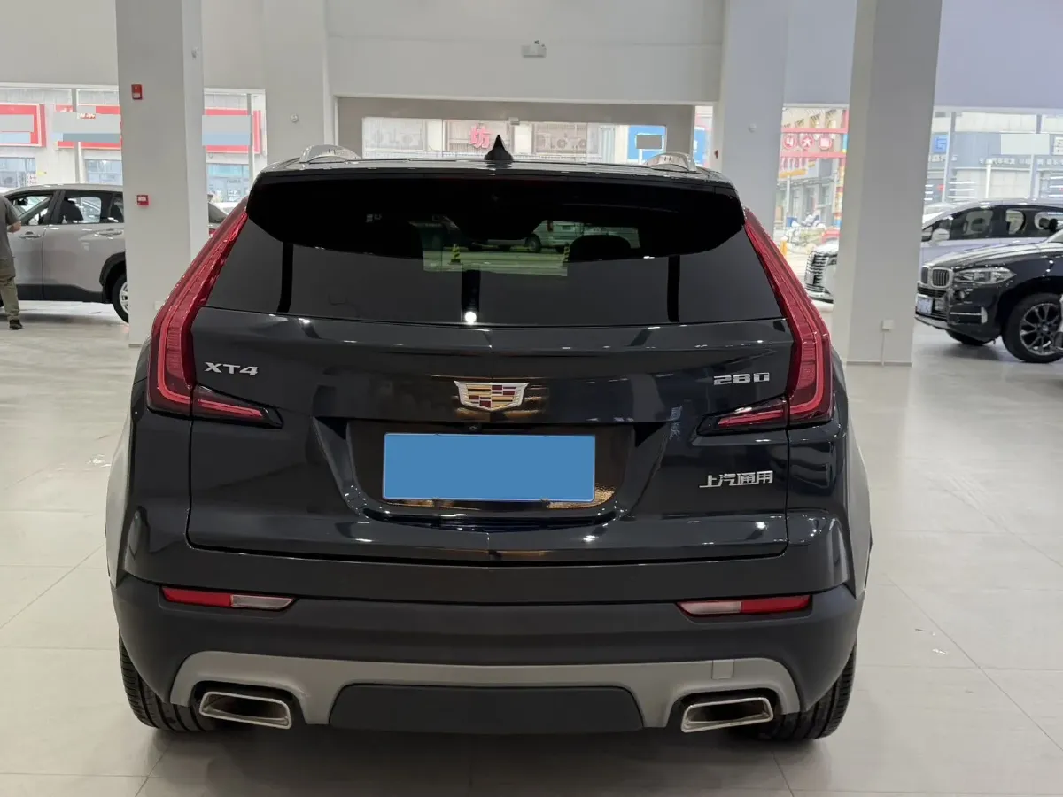 2020 Cadillac XT4 2.0T 241HP L4 9AT,autocango,china used car exporter,china ev exporter,chinese used car exporter,chinese used ev exporter
