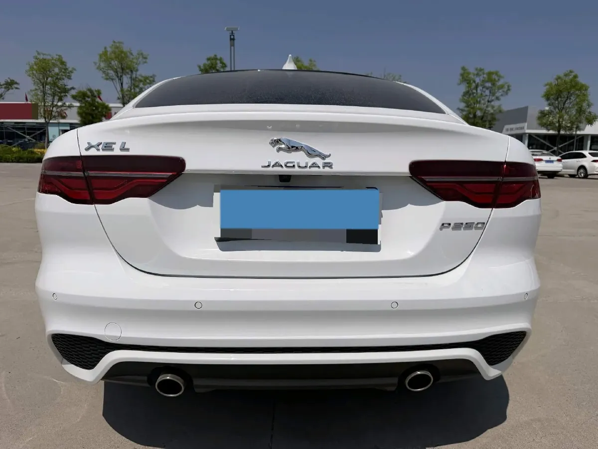 2023 Jaguar XEL 2.0T 250HP L4 8AT,autocango,china used car exporter,china ev exporter,chinese used car exporter,chinese used ev exporter