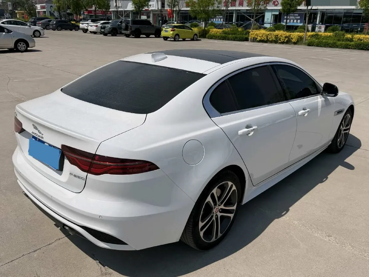 2023 Jaguar XEL 2.0T 250HP L4 8AT,autocango,china used car exporter,china ev exporter,chinese used car exporter,chinese used ev exporter