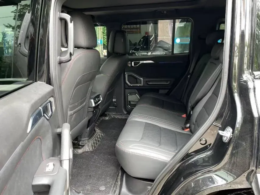 2025 Jetour Traveller 2.0T 254HP L4 7DCT,autocango,china used car exporter,china ev exporter,chinese used car exporter,chinese used ev exporter