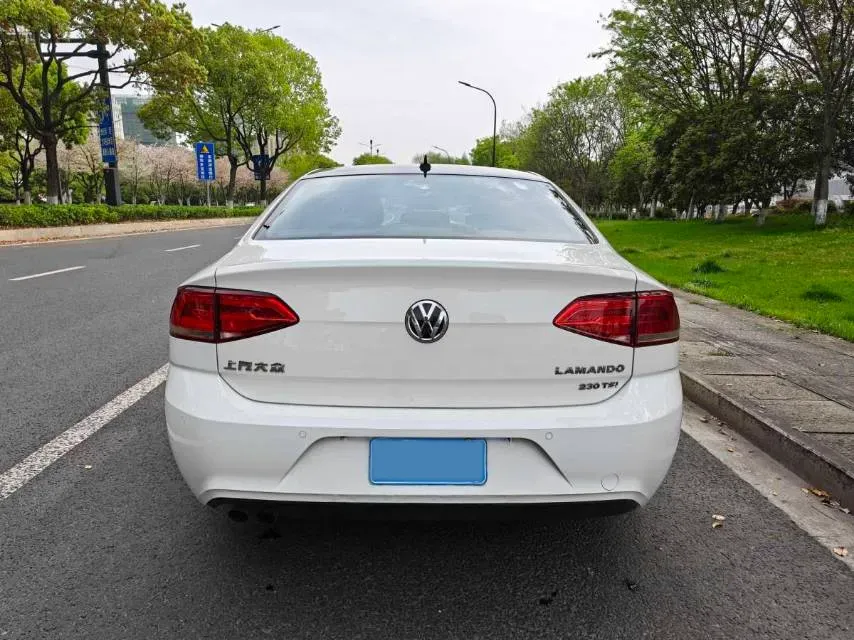 2018 Volkswagen Lamando 1.4T 131HP L4 7DCT,autocango,china used car exporter,china ev exporter,chinese used car exporter,chinese used ev exporter