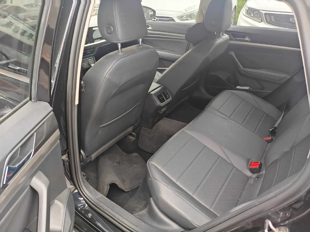 2021 Volkswagen Lavida 1.5L 113HP L4 6AT,autocango,china used car exporter,china ev exporter,chinese used car exporter,chinese used ev exporter