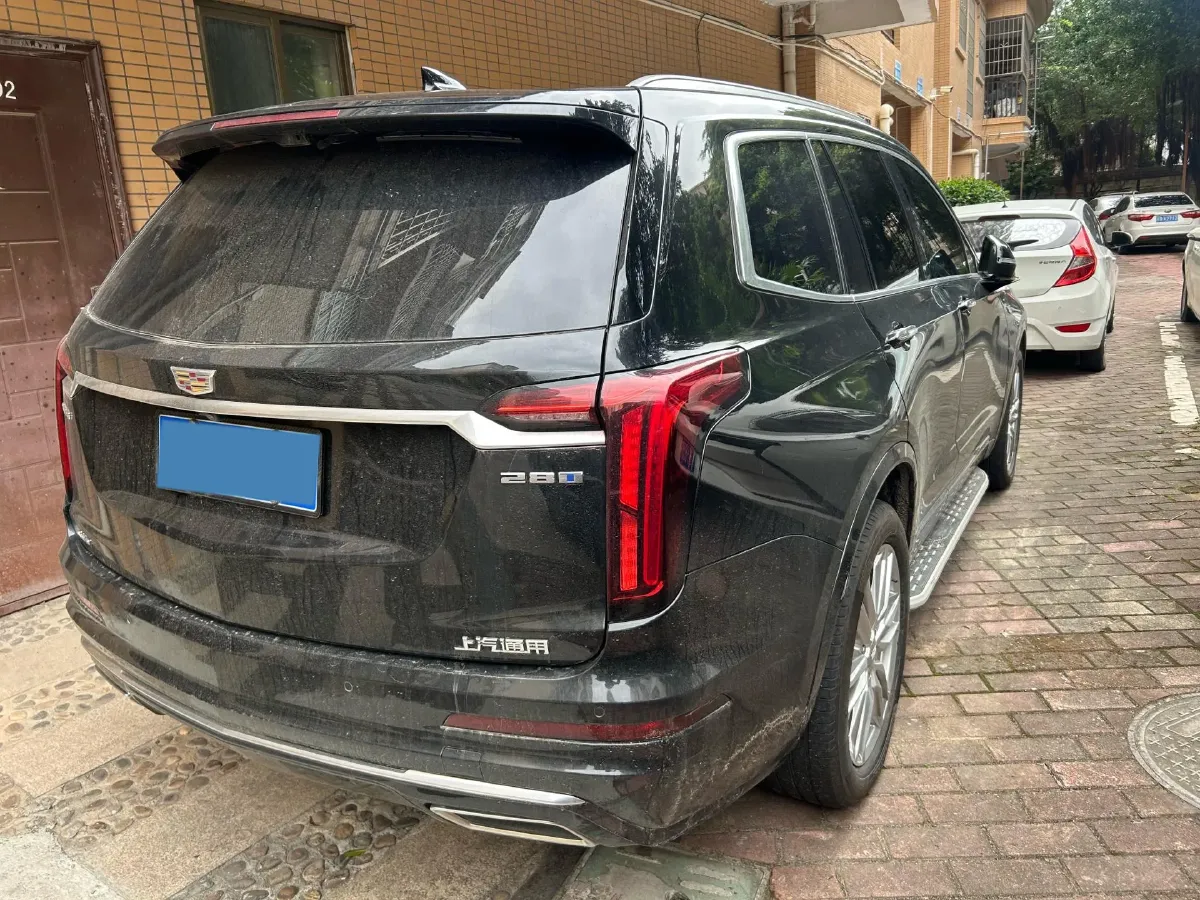 2022 Cadillac XT6 2.0T 237HP L4 9AT,autocango,china used car exporter,china ev exporter,chinese used car exporter,chinese used ev exporter