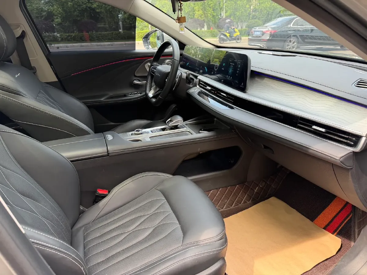 2022 Chery Arrizo 8 1.6T 197HP L4 7DCT,autocango,china used car exporter,china ev exporter,chinese used car exporter,chinese used ev exporter