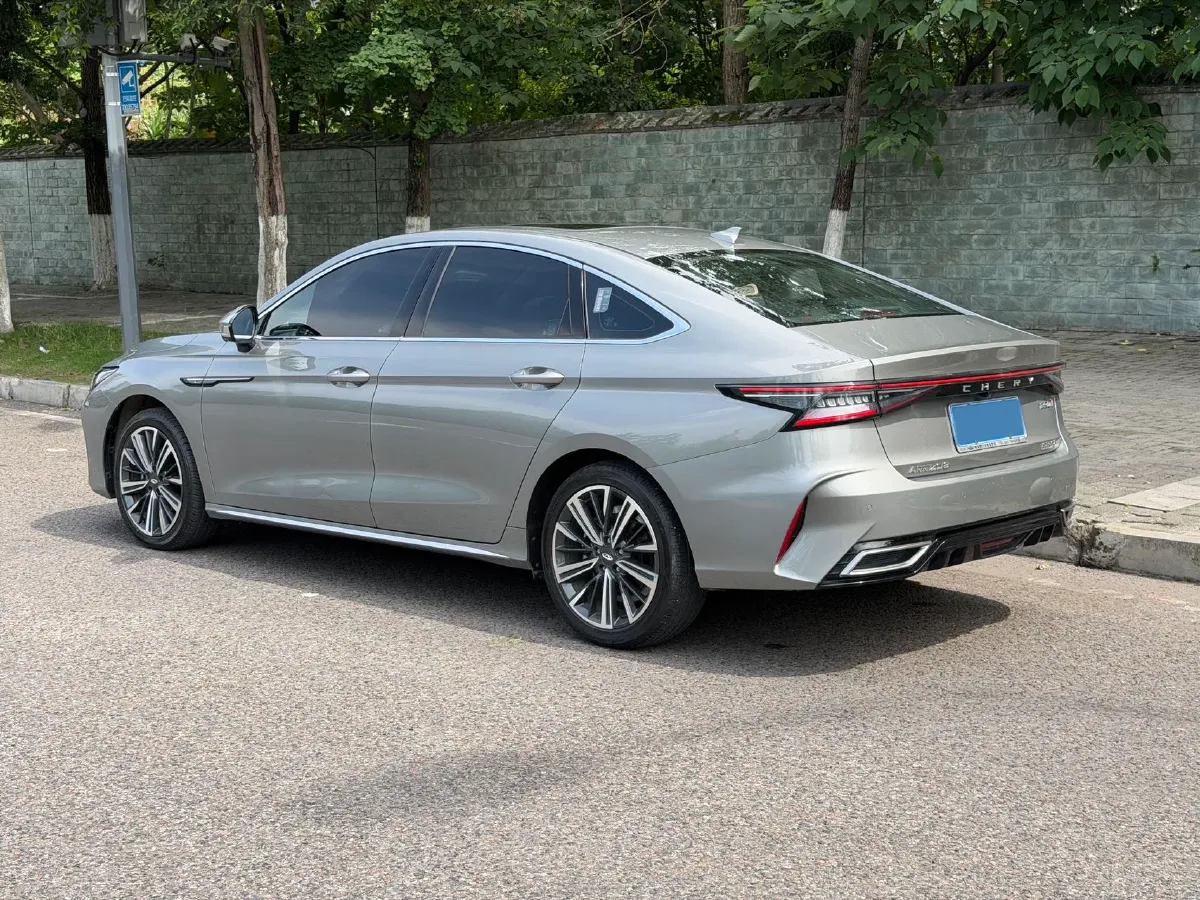 2022 Chery Arrizo 8 1.6T 197HP L4 7DCT,autocango,china used car exporter,china ev exporter,chinese used car exporter,chinese used ev exporter