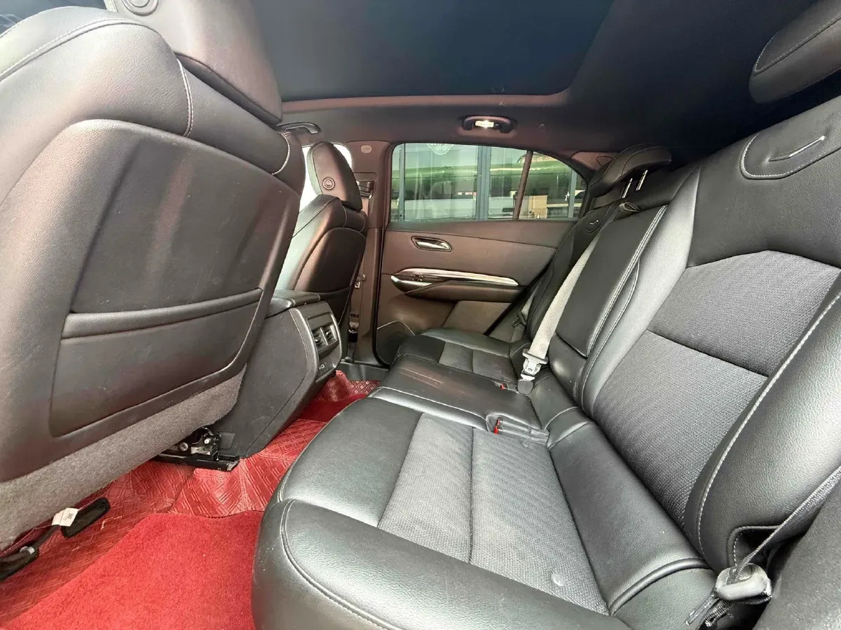 2020 Cadillac XT4 2.0T 241HP L4 9AT,autocango,china used car exporter,china ev exporter,chinese used car exporter,chinese used ev exporter