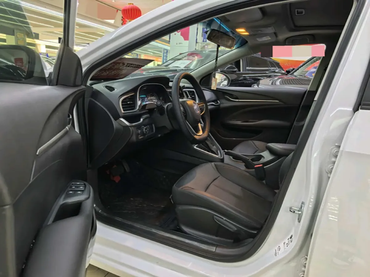 2021 Buick Excelle 1.5L 113HP L4 6AT,autocango,china used car exporter,china ev exporter,chinese used car exporter,chinese used ev exporter