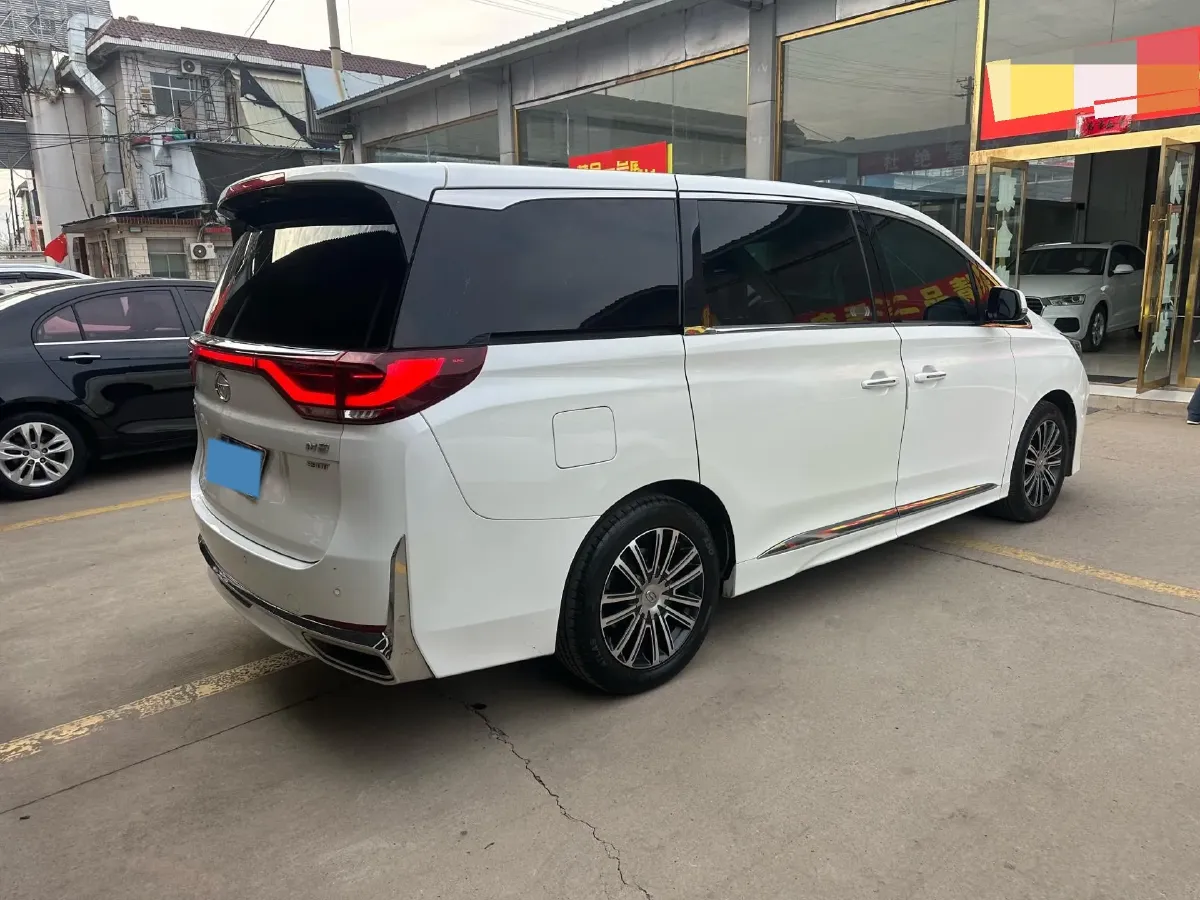 2021 GAC Trumpchi M8 2.0T 252HP L4 8AT,autocango,china used car exporter,china ev exporter,chinese used car exporter,chinese used ev exporter