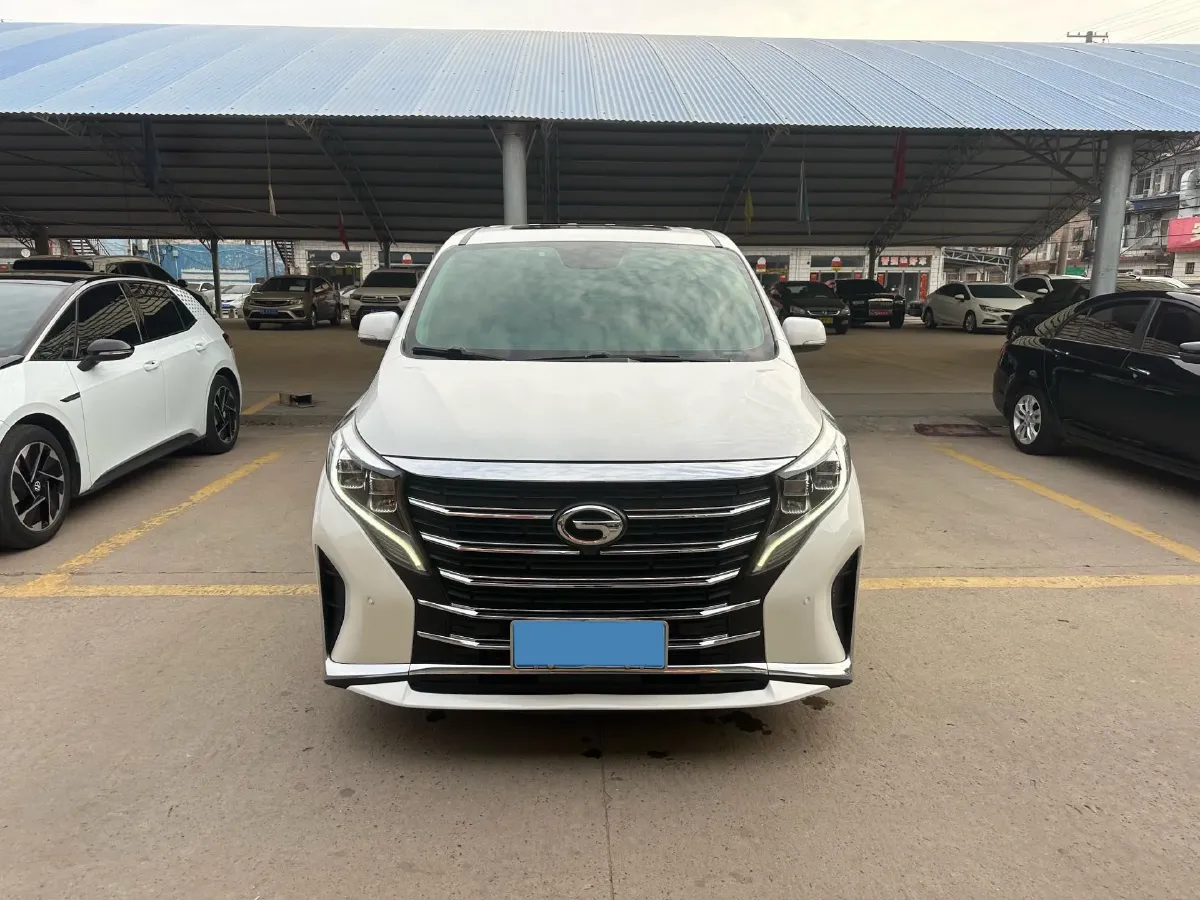 2021 GAC Trumpchi M8 2.0T 252HP L4 8AT,autocango,china used car exporter,china ev exporter,chinese used car exporter,chinese used ev exporter