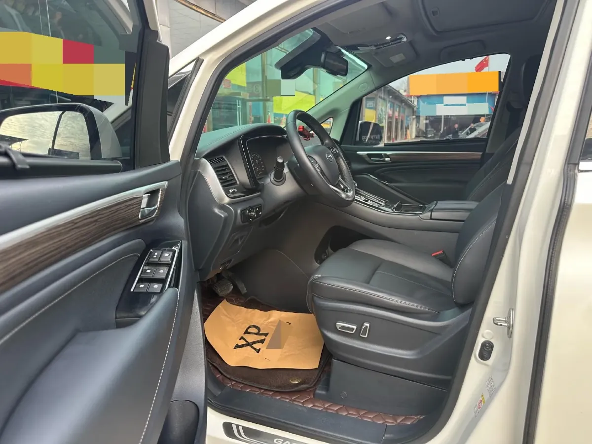 2021 GAC Trumpchi M8 2.0T 252HP L4 8AT,autocango,china used car exporter,china ev exporter,chinese used car exporter,chinese used ev exporter
