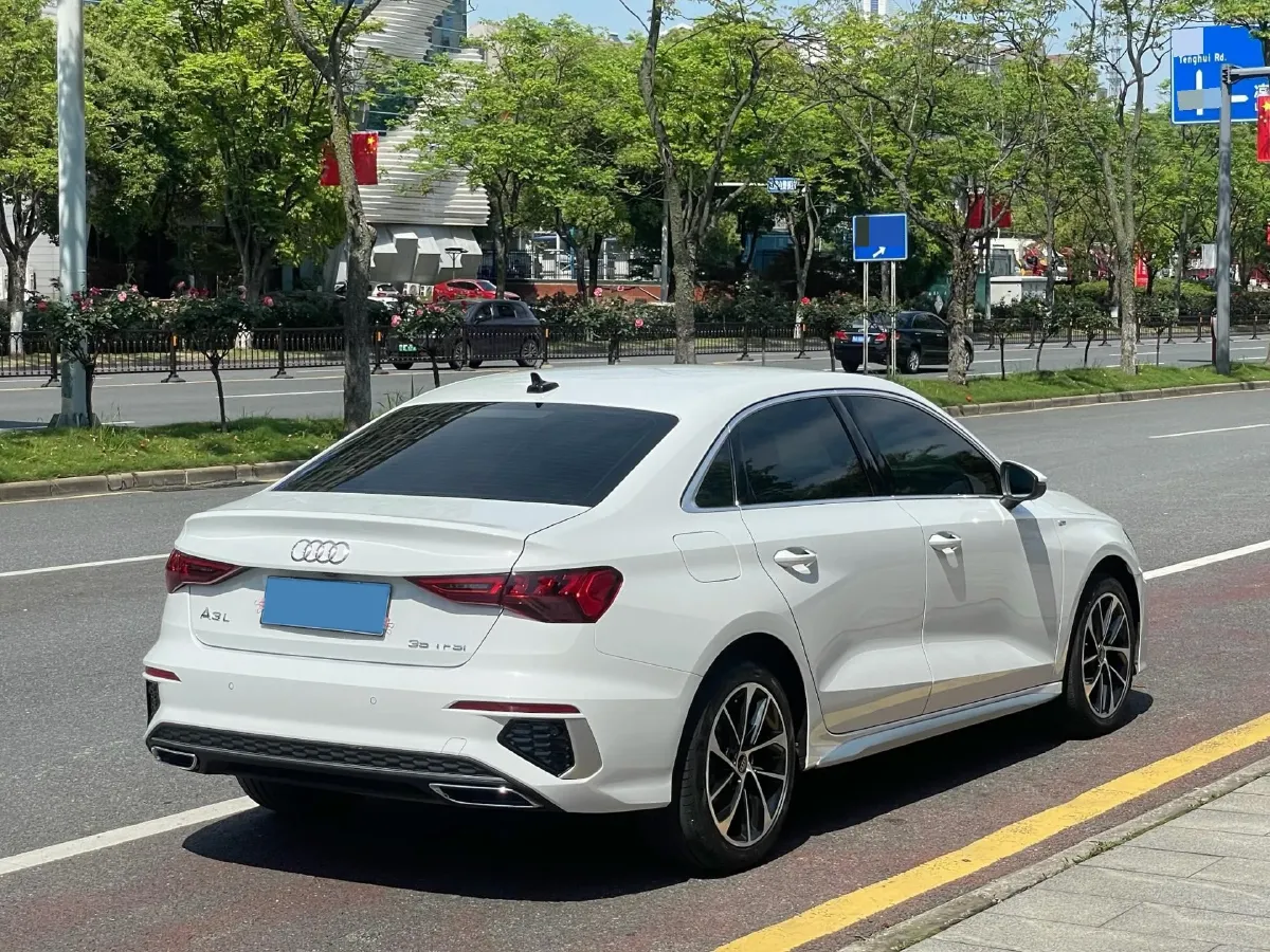 2022 Audi A3 1.4T 150HP L4 7DCT,autocango,china used car exporter,china ev exporter,chinese used car exporter,chinese used ev exporter