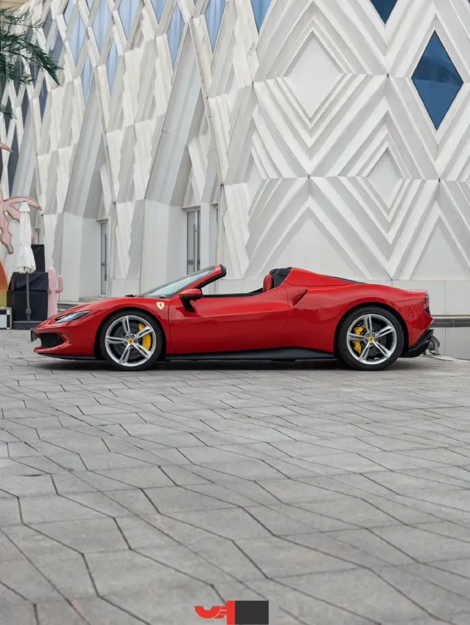 2022 Ferrari 296 3.0T 663HP V6 8DCT PHEV 7.45KWH,autocango,china used car exporter,china ev exporter,chinese used car exporter,chinese used ev exporter