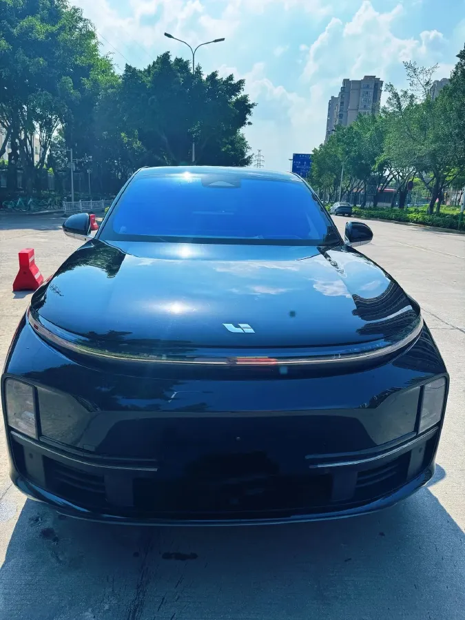 2023 Li L7 Range Extended 154HP REEV 40.9KWH,autocango,china used car exporter,china ev exporter,chinese used car exporter,chinese used ev exporter