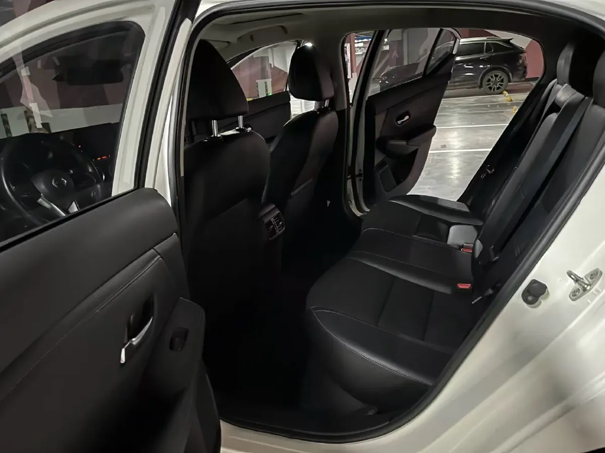 2021 Nissan Sylphy 1.6L 135HP L4 CVT,autocango,china used car exporter,china ev exporter,chinese used car exporter,chinese used ev exporter