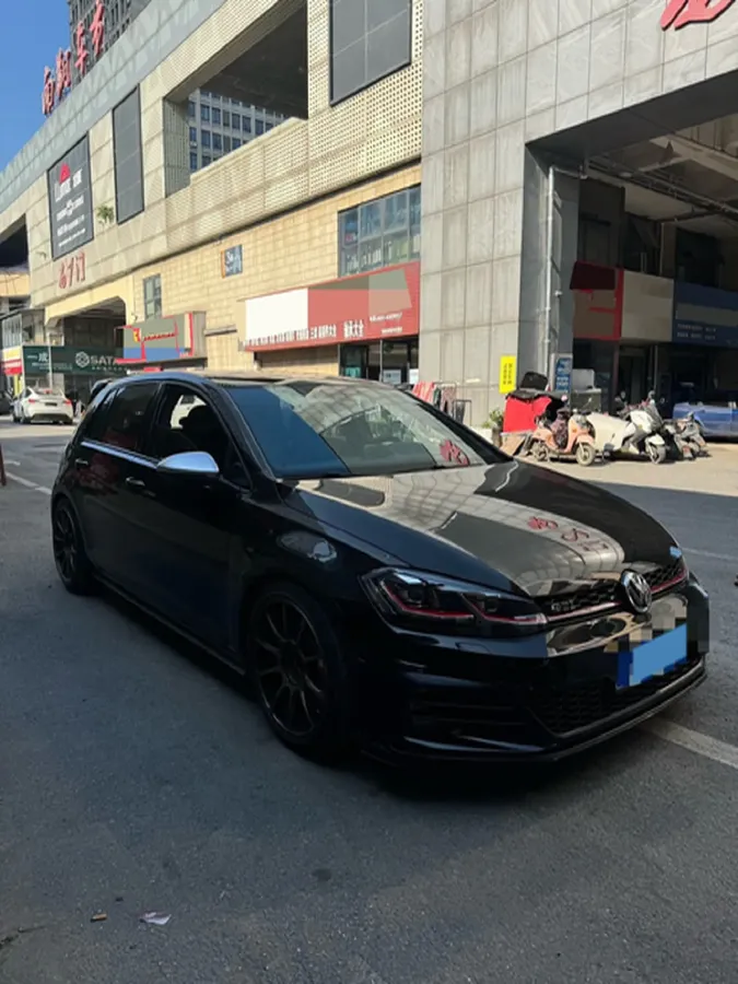 2019 Buick EnvisionPlus 2.0T 260HP L4 9AT,autocango,china used car exporter,china ev exporter,chinese used car exporter,chinese used ev exporter