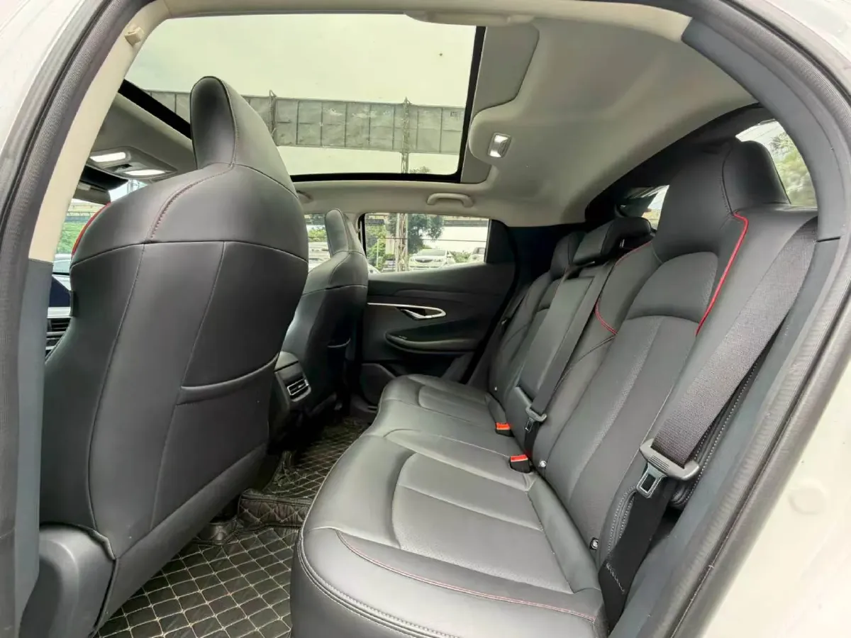 2021 ChangAn UNI-T 1.5T 180HP L4 7DCT,autocango,china used car exporter,china ev exporter,chinese used car exporter,chinese used ev exporter